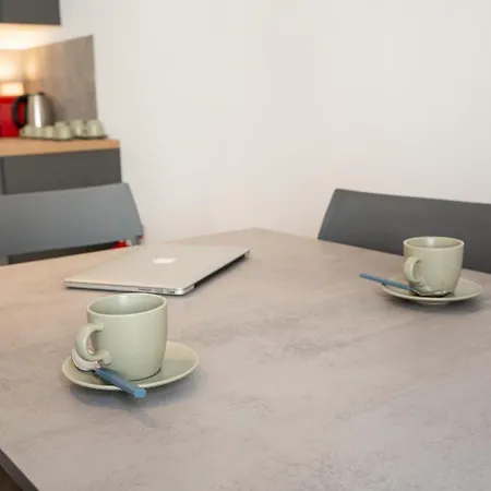 Salotto Tuscolano Couette-café 4*