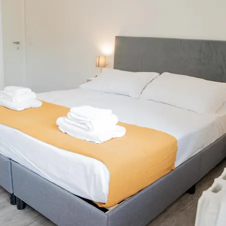 Couette-café Salotto Tuscolano